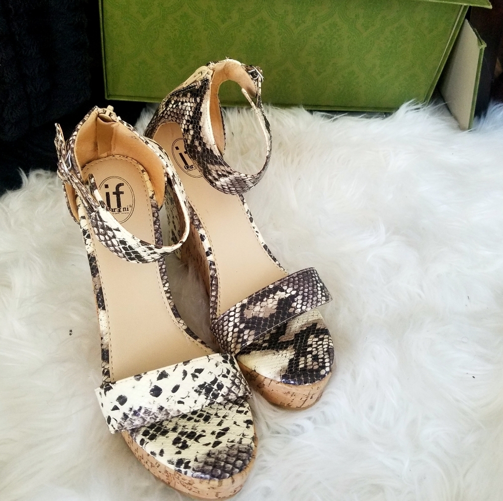 IF Carrini Snake Print Cork Wedge Sandals size 10